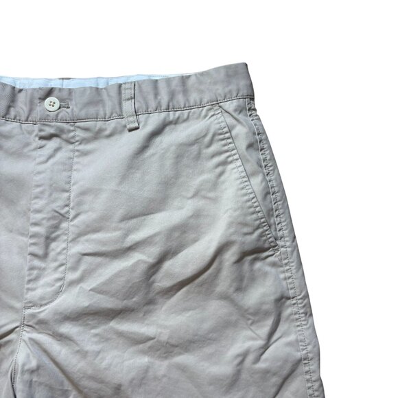 Vineyard Vines Chino Shorts Men's Size 34 in Tan Khaki - EUC! - Picture 2 of 6